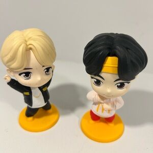 BTS Tiny Tan McDonalds Happy Meal Lot of 2 Mini Figures